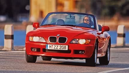 BMW Z3 1.8 Efsanesi: 115 Beygir Gerçek Bir Roadster Keyfi Sunabilir mi?
