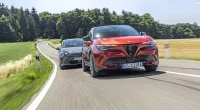 Alfa Romeo Junior ve Cupra Born: Kompakt Elektrikli Savaşında Son Durum