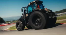 Valtra T236 ile Red Bull Ring'de Traktör Hız Rekoru