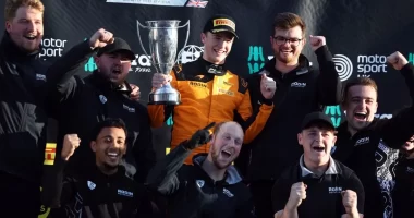McLaren junioru Dries Van Langendonck British F4 şampiyonu oldu