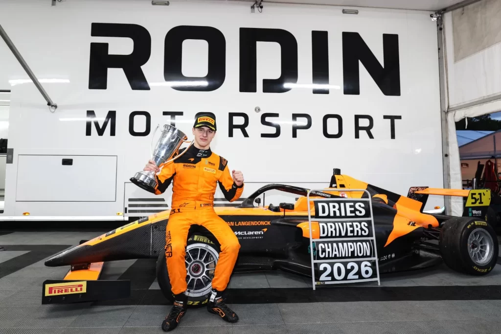Mini Challenge şampiyonluğu Brands Hatch'te tek puanla belirlendi