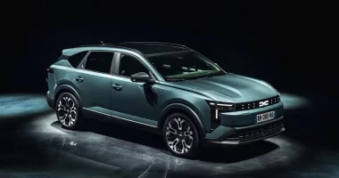 Yeni Dacia Striker Fiyatları Açıklandı: Hibrit ve 4x4 Seçenekleriyle Geliyor