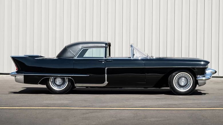 Cadillac Dream Car: Hurdaya Ayrılmaktan Kurtulan Efsane 494.500 Dolara Satıldı