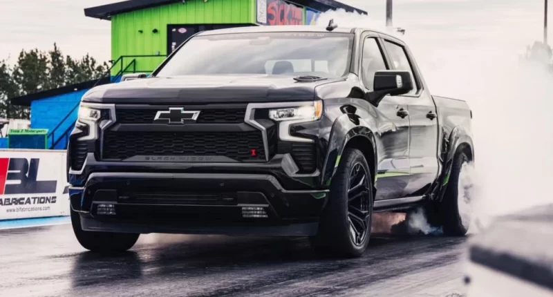 Black Widow SR: Fox Factory'den Chevrolet Silverado'ya Kaslı Bir Dokunuş