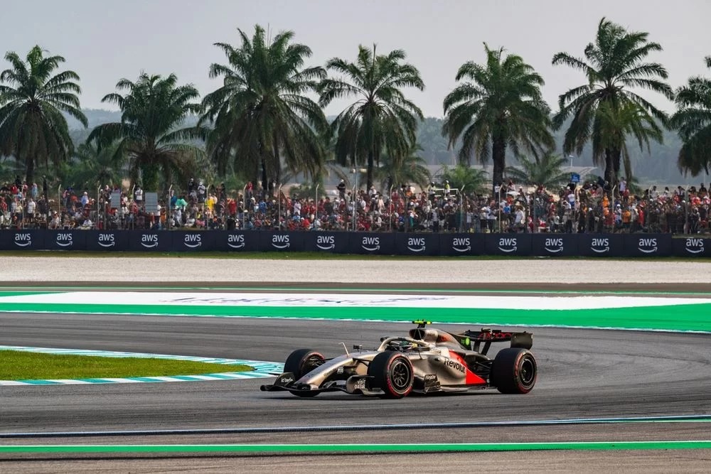 Audi F1 sürücülerinden kritik Audi F1 motoru açıklaması
