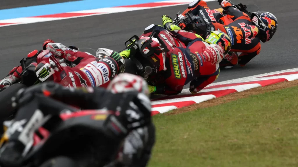 MotoGP 2027 sürücü pazarı - MotoGP 2027: Sürücü Pazarında Kazananlar ve Kaybedenler