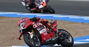 2026 Jerez WorldSBK Yarışı: Nicolo Bulega'dan Tarihi Zafer