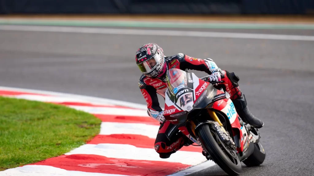 2026 BSB sezonu: Brands Hatch'te şampiyonluk heyecanı