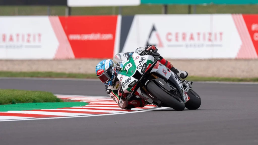 Max Cook ve BSB finali: Islak zeminde zorlu bir mücadele