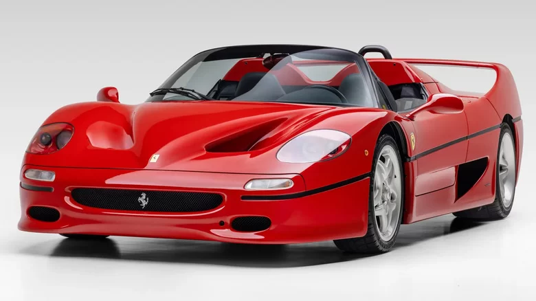 Ferrari F50 efsanesi 20 milyon dolar barajını aşmaya hazırlanıyor