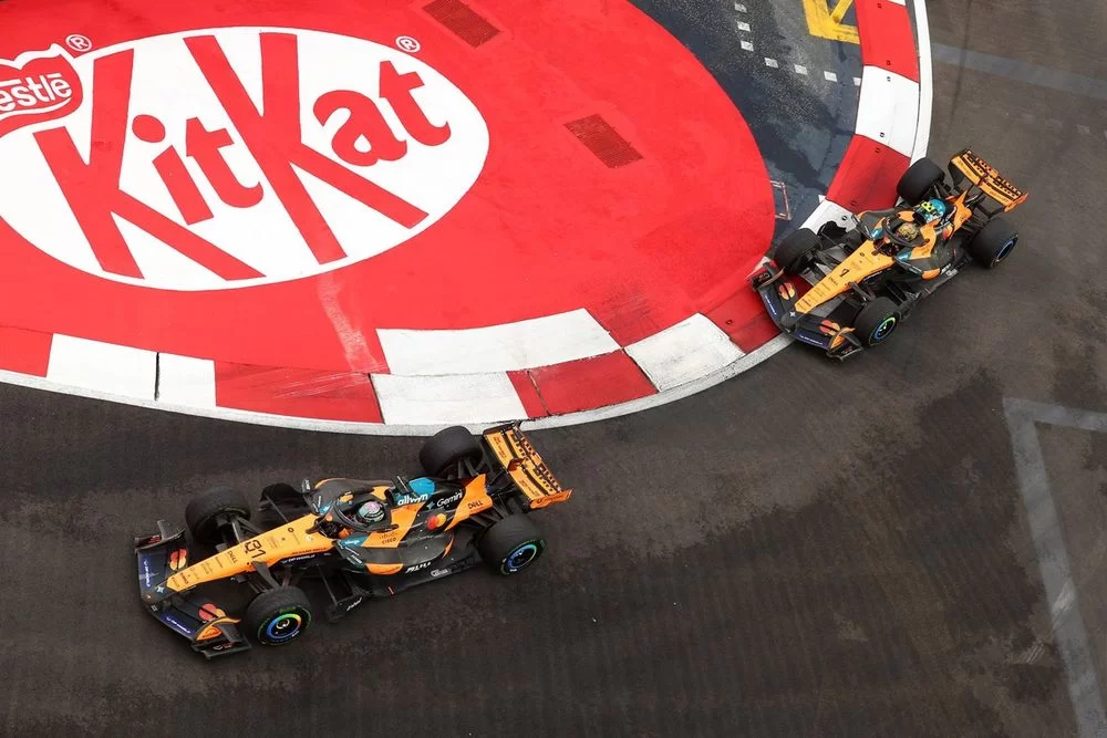 McLaren Norris Piastri - McLaren'da Papaya Kriz: Norris ve Piastri Çarpışması Neden Ciddiye Alınıyor?