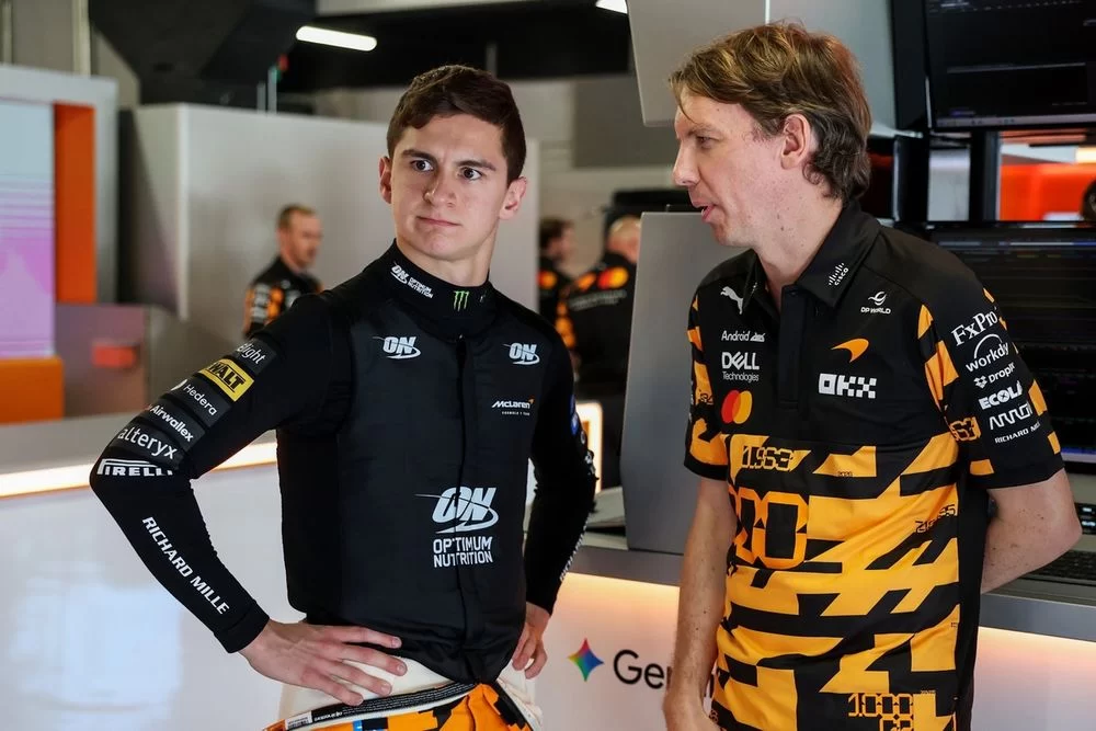 McLaren, Leonardo Fornaroli ile Sözleşme Yeniledi: 2027 Hedefleri Büyüyor
