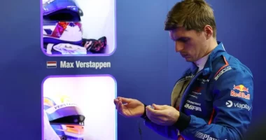 Max Verstappen takım arkadaşına yapılan siber zorbalığa tepki gösterdi