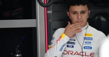 Isack Hadjar Red Bull debriyaj sistemi için radikal değişiklik talep ediyor