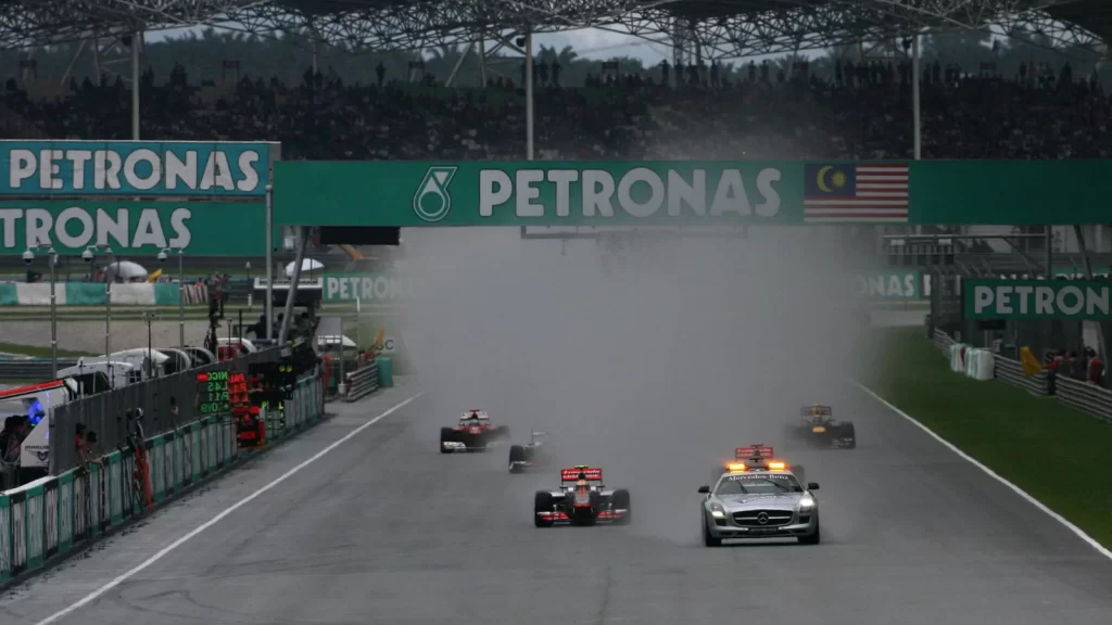 Bahrain GP hava durumu: Malezya'da yağmur sürprizi bekleniyor